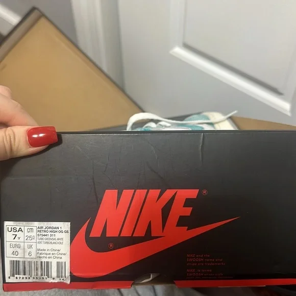 Turbo Green Jordan 1 Grade School Shoes